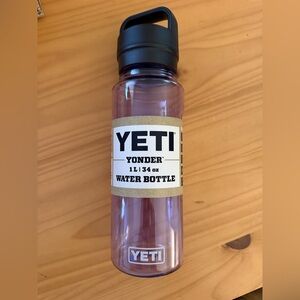Brand new yeti plastic bottle